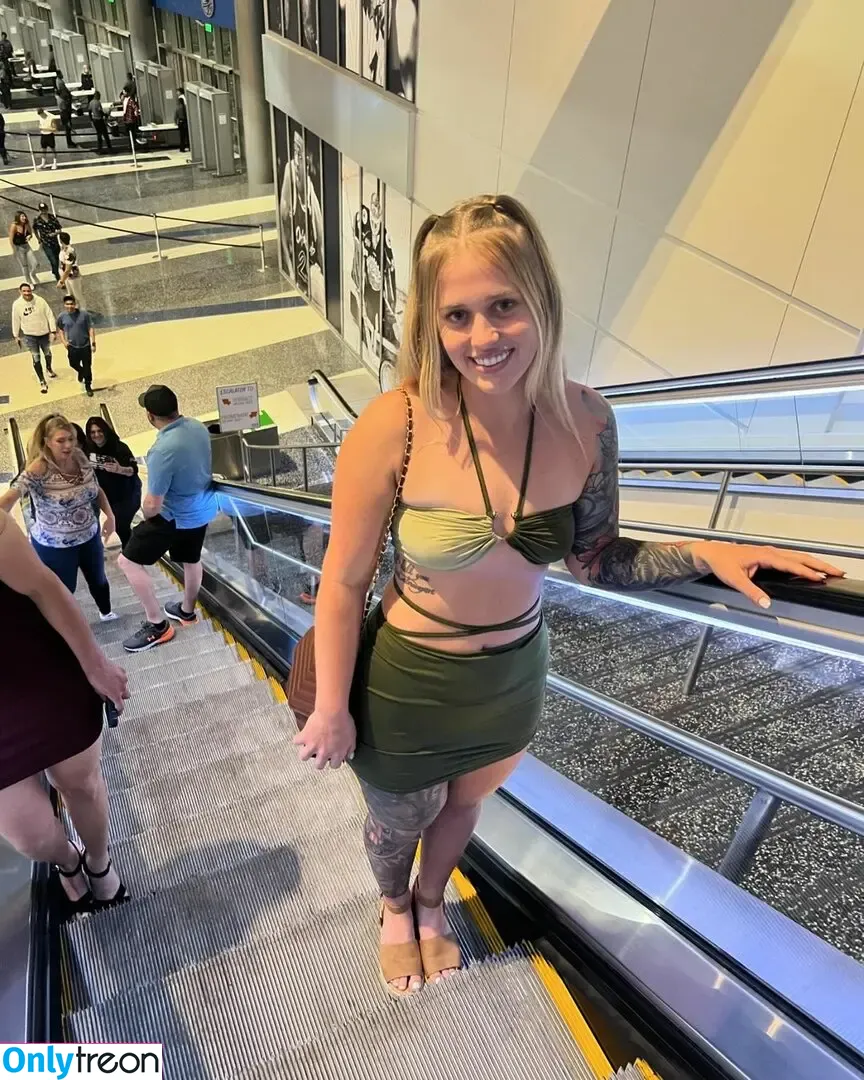 itsammyjo_ nude photo #0005 (itsammyjo / itsammyjo__)