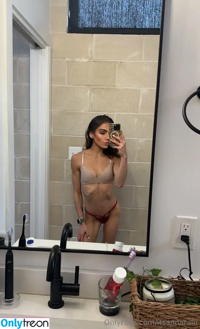 itsannarain nude photo #0018 (itsannarain__)