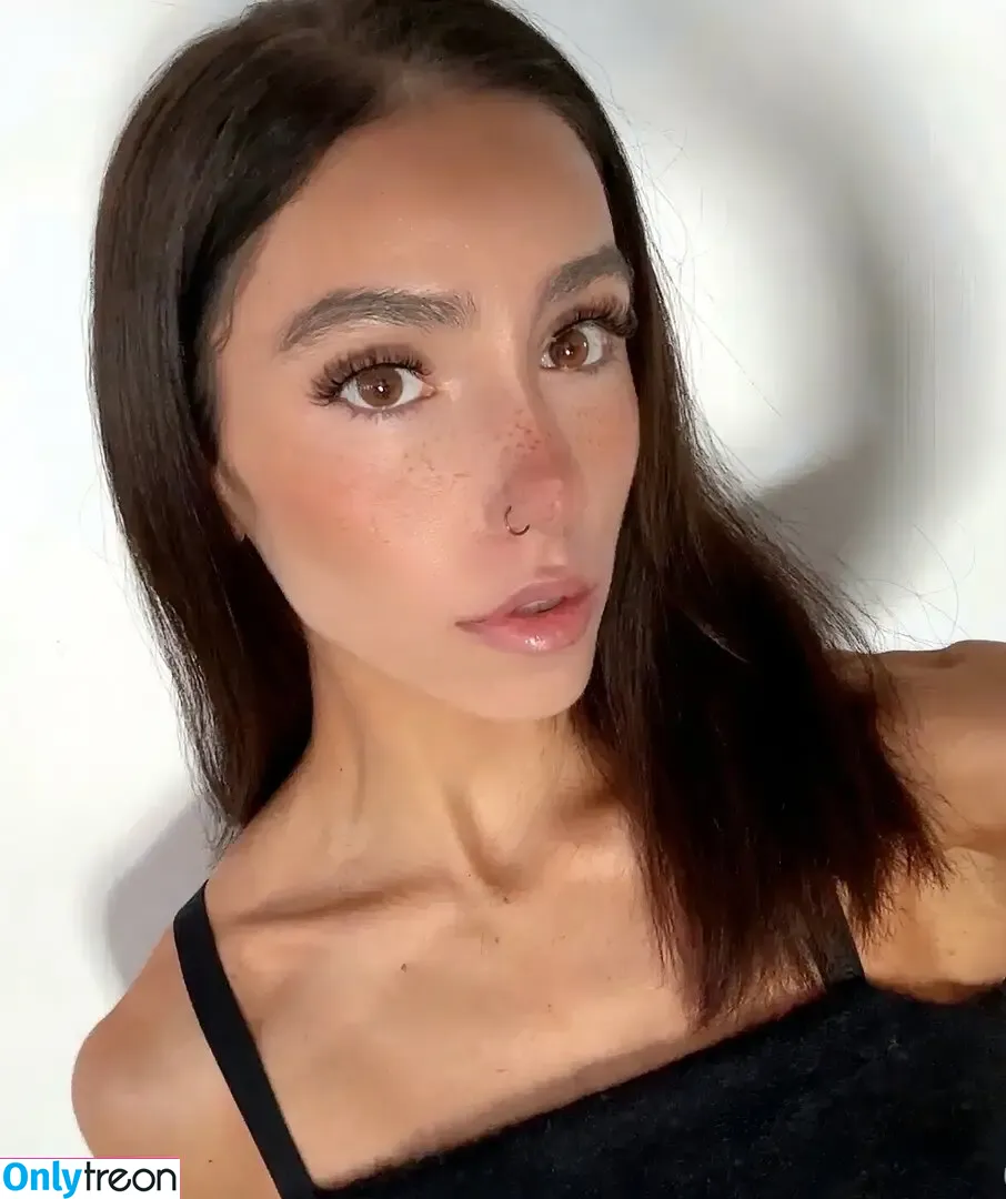 itsannarain nude photo #0146 (itsannarain__)