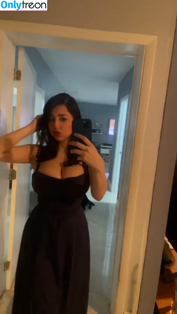 Itsbloodymarie nude photo #0022 (mistressbloodymarie)