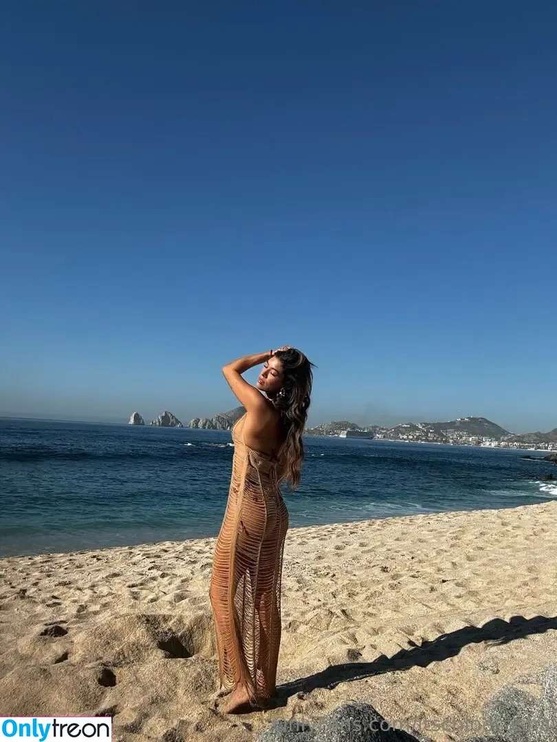 itschloesasha nude photo #0020 (chloesasha21)