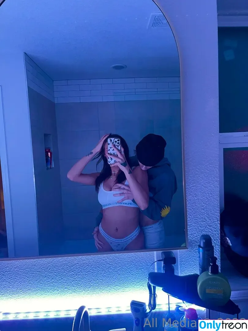 itsdamiankk nude photo #0019 (jasmine_damiank_)