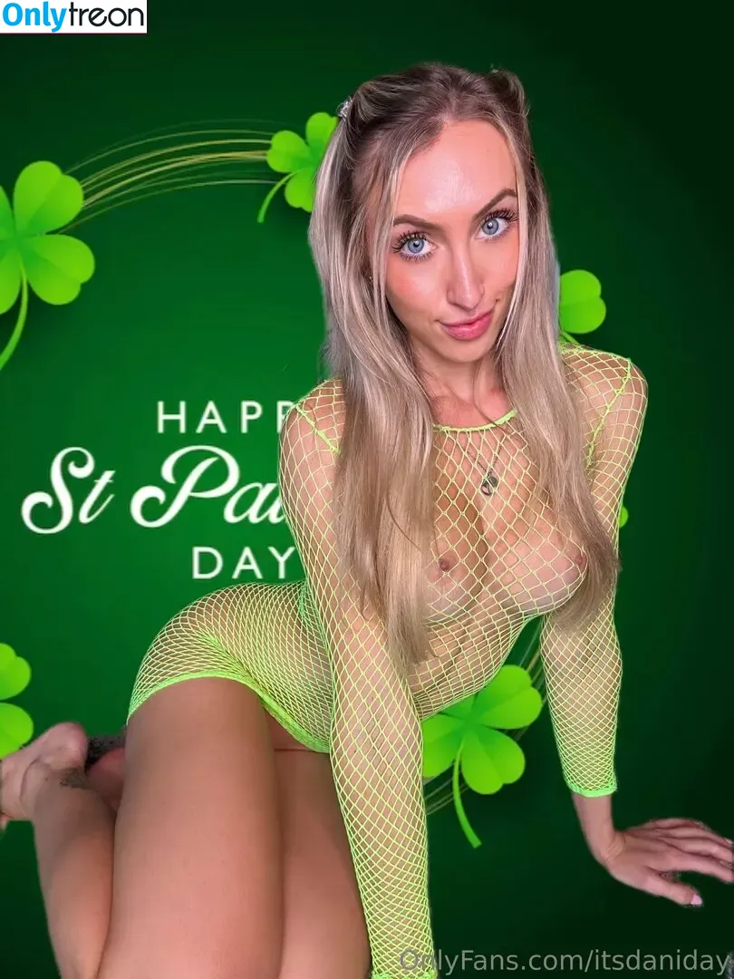 ItsDaniDay nude photo #0118 (ItsDaniDay)