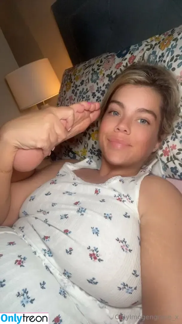 itsimogengracefree nude photo #0119 (itsimogengrace)