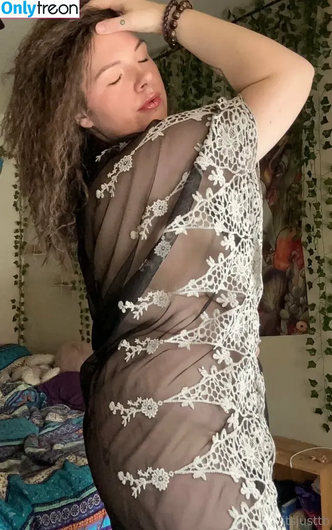 itsjusttb nude photo #0009 (_itsjusttb)