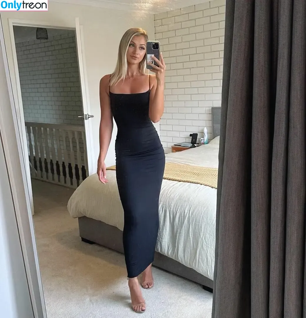 itslittle_em nude photo #0009 (Little Blondie / itsemilygrace__)