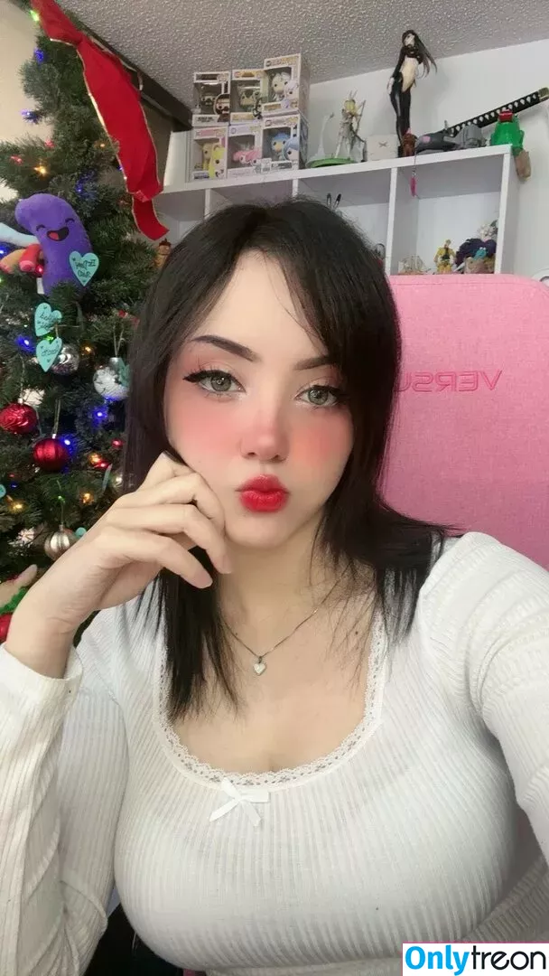 Itsmidna nude photo #0133 (Mirna Vegas / itsmidnaa)