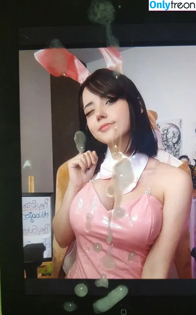 Itsmidna nude photo #0358 (Mirna Vegas / itsmidnaa)