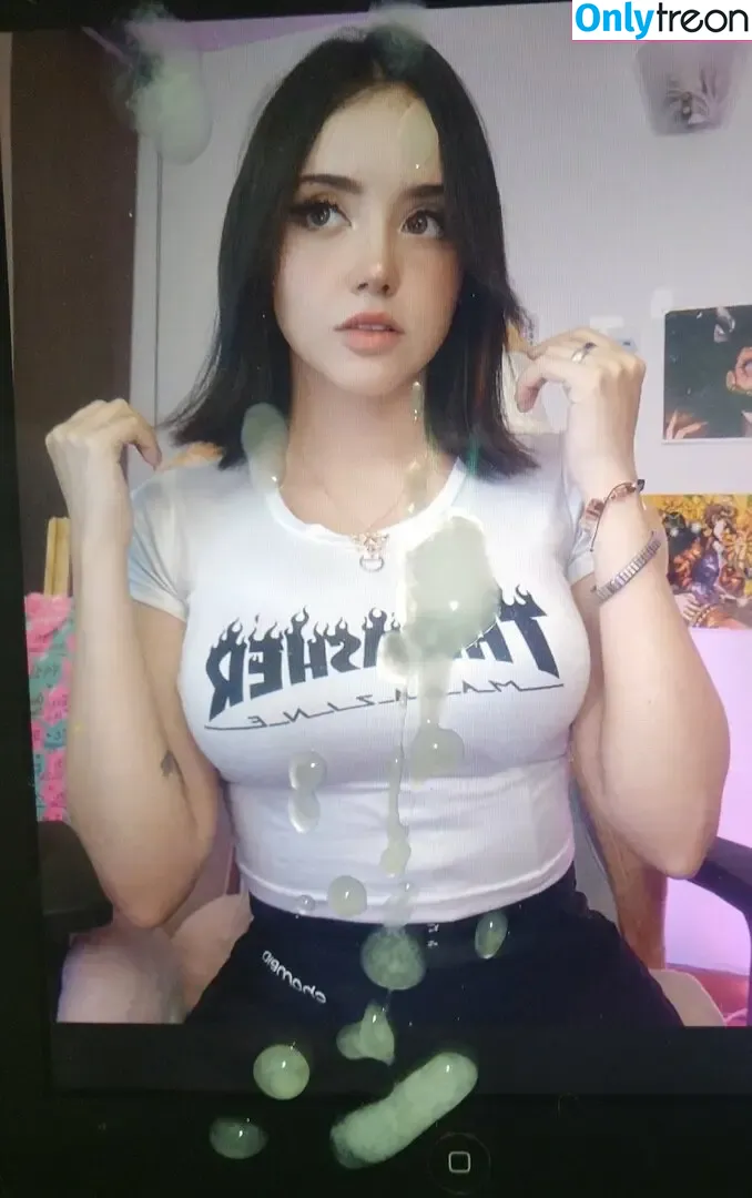 Itsmidna nude photo #0359 (Mirna Vegas / itsmidnaa)