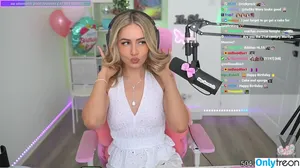 itsSky / itsSkyLOL nude photo #0097