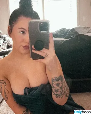 itssnowwhite / nicole.norenberg nude photo #0004