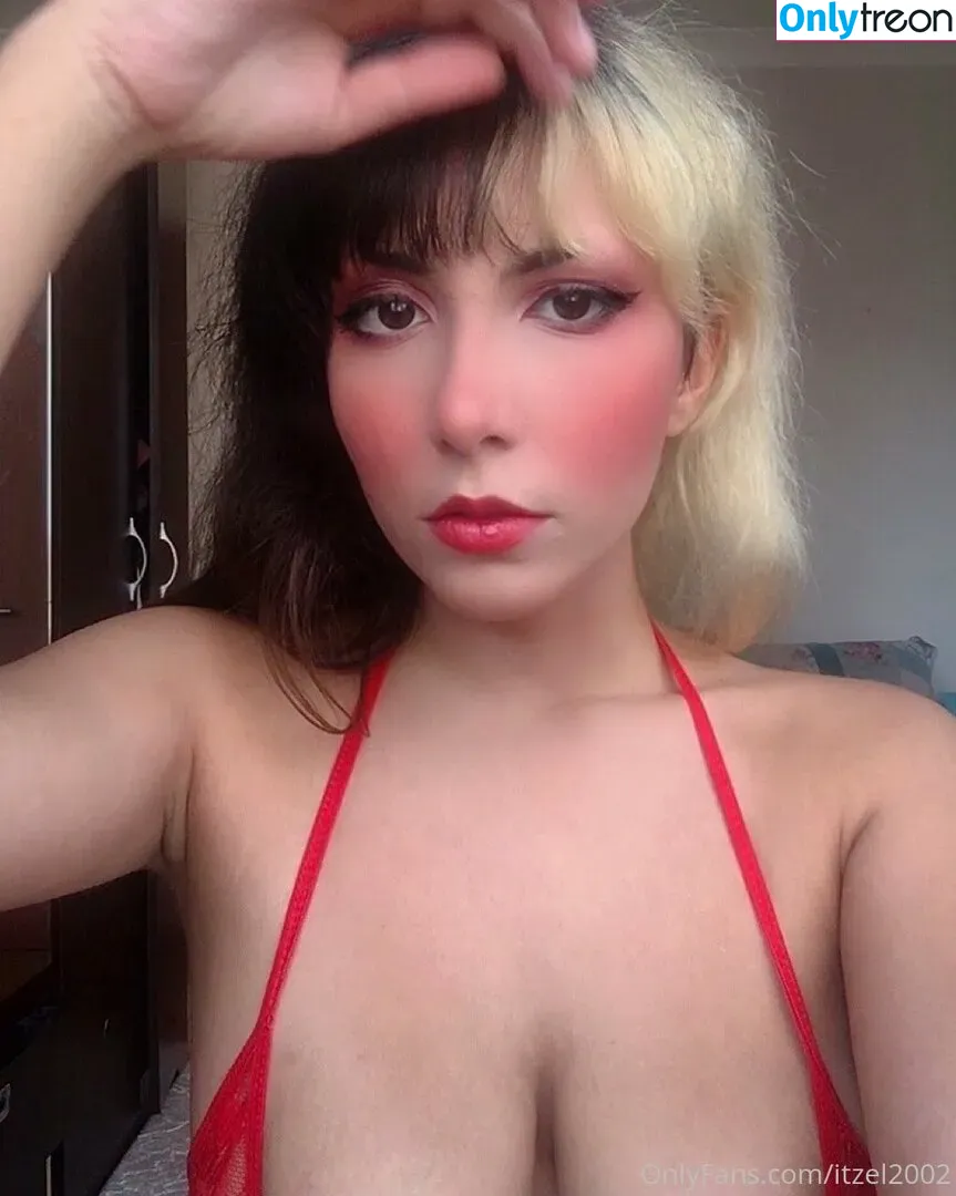 Itzel2002 nude photo #0020 (itzel_xd2002)