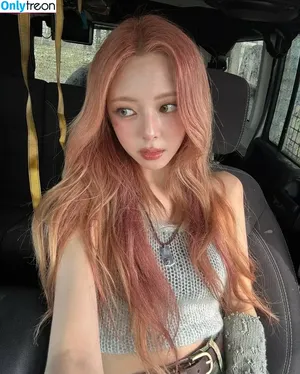 itzy.all.in.us / Shin Yu Na / Yuna ITZY / 유나 nude photo #0602