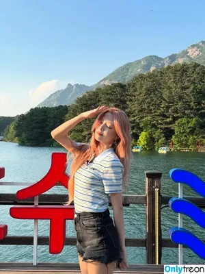 itzy.all.in.us / Shin Yu Na / Yuna ITZY / 유나 nude photo #0606