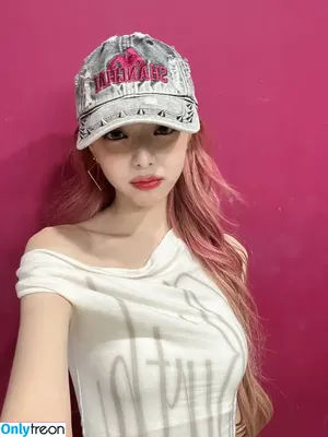 itzy.all.in.us / Shin Yu Na / Yuna ITZY / 유나 nude photo #0633