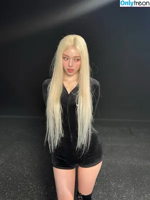 itzy.all.in.us / Shin Yu Na / Yuna ITZY / 유나 nude photo #0657