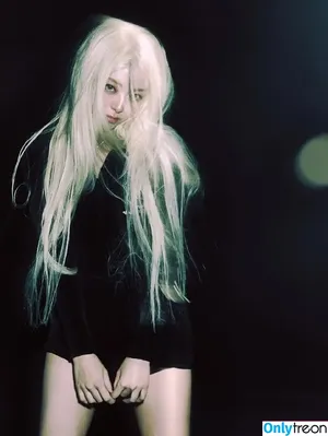 itzy.all.in.us / Shin Yu Na / Yuna ITZY / 유나 nude photo #0658