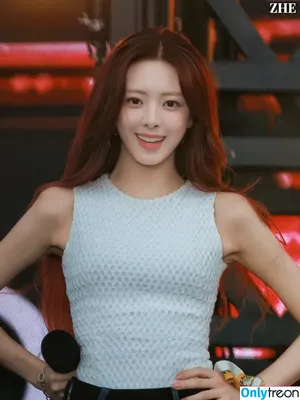 itzy.all.in.us / Shin Yu Na / Yuna ITZY / 유나 nude photo #0660