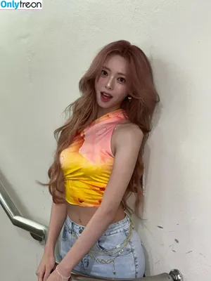 itzy.all.in.us / Shin Yu Na / Yuna ITZY / 유나 nude photo #0716