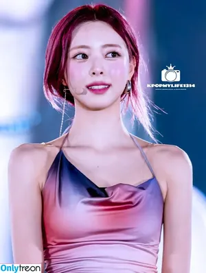 itzy.all.in.us / Shin Yu Na / Yuna ITZY / 유나 nude photo #0734