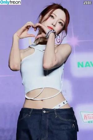 itzy.all.in.us / Shin Yu Na / Yuna ITZY / 유나 nude photo #0745