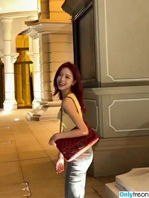 itzy.all.in.us / Shin Yu Na / Yuna ITZY / 유나 nude photo #0765