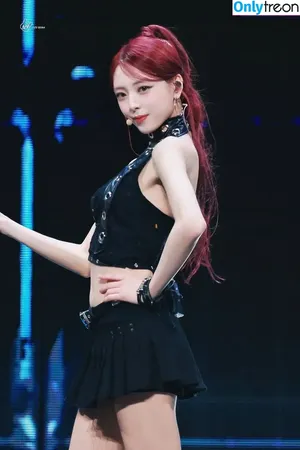 itzy.all.in.us / Shin Yu Na / Yuna ITZY / 유나 nude photo #0790