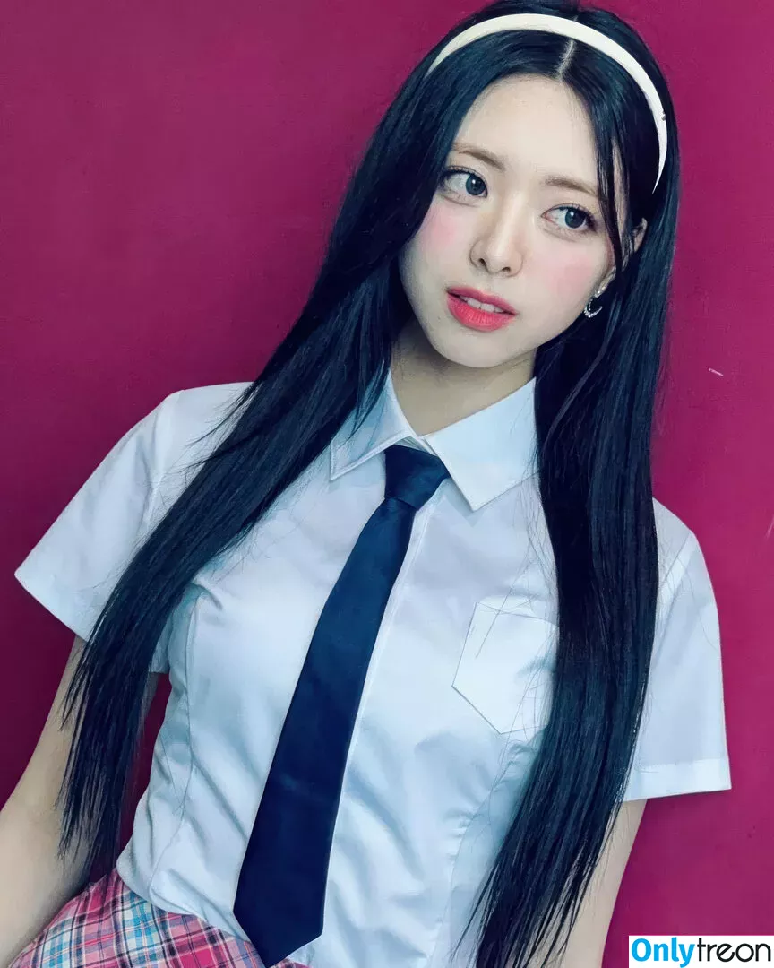 itzy.all.in.us nude photo #0068 (Shin Yu Na / Yuna ITZY / 유나)