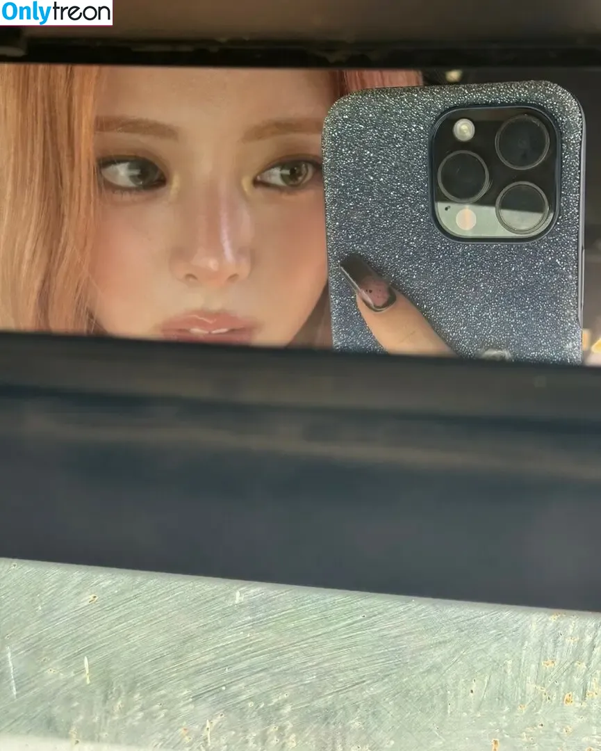 itzy.all.in.us nude photo #0600 (Shin Yu Na / Yuna ITZY / 유나)