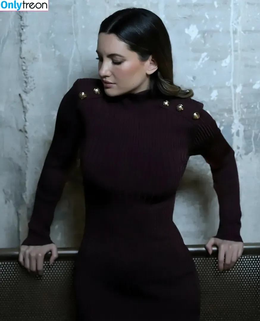 Ivana Baquero nude photo #0256 (ivanabaquero)