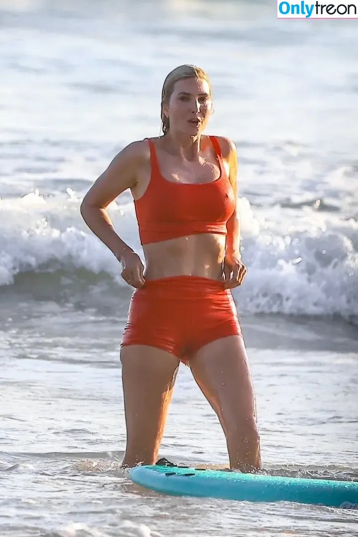 Ivanka Trump nude photo #0707 (IvankaTrump)