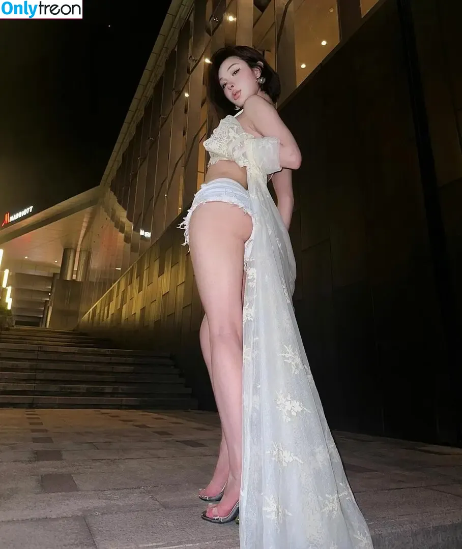 Ivy Ai.lin20_ nude photo #0002 (ai.lin20_)