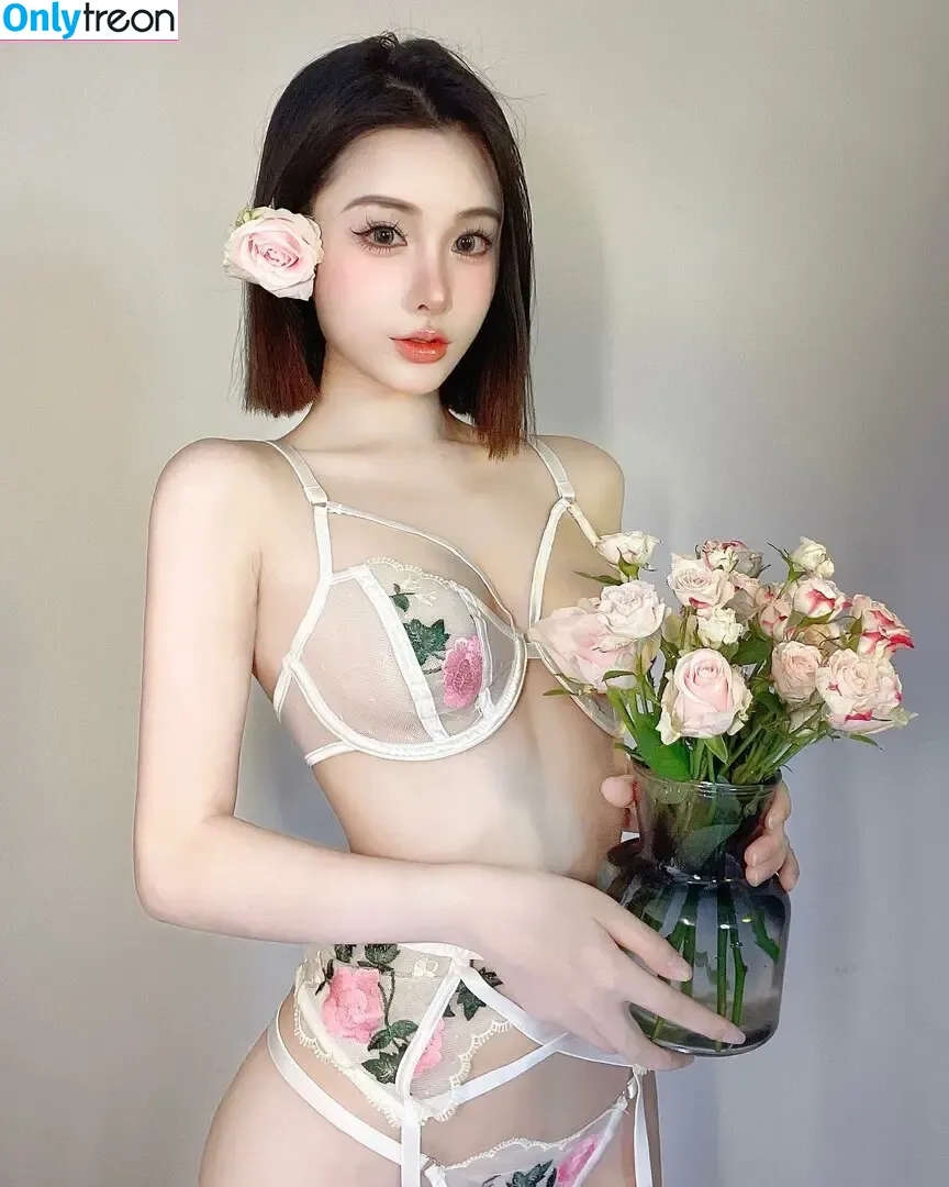 Ivy Ai.lin20_ nude photo #0041 (ai.lin20_)