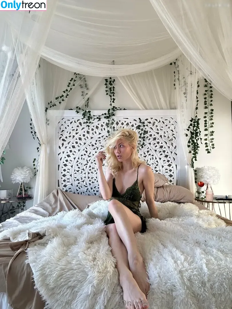 Ivy Wolfe nude photo #0670 (ivywolfesworld / officialivywolfe)