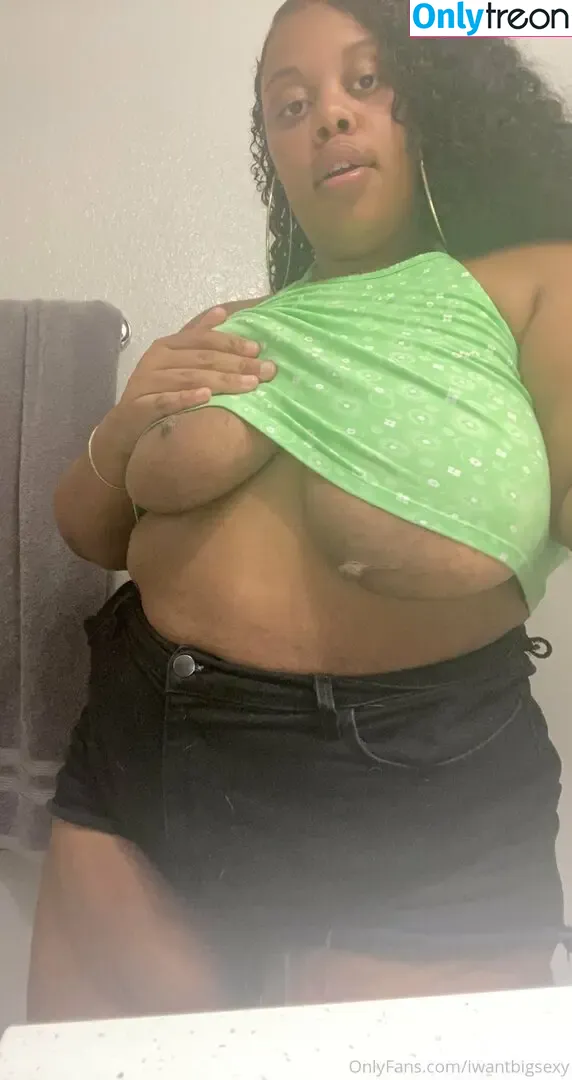 iwantbigsexy nude photo #0052 (imbigsexy)
