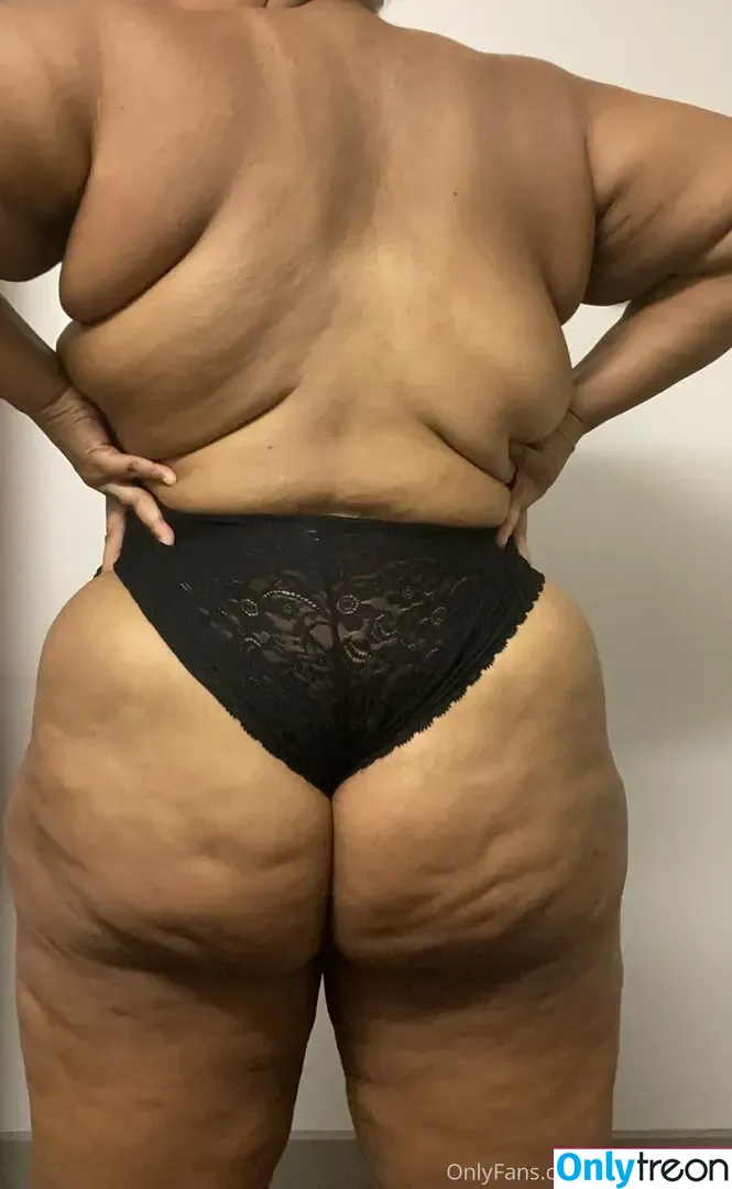 iwantbigsexy nude photo #0063 (imbigsexy)