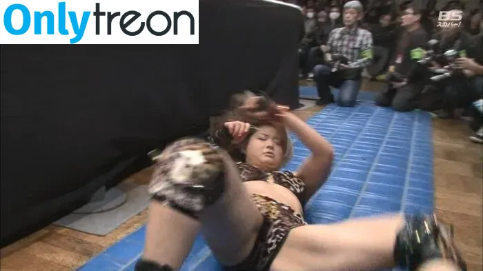 Iyo Sky nude photo #0020 (Io Shirai / iyoaghedo)