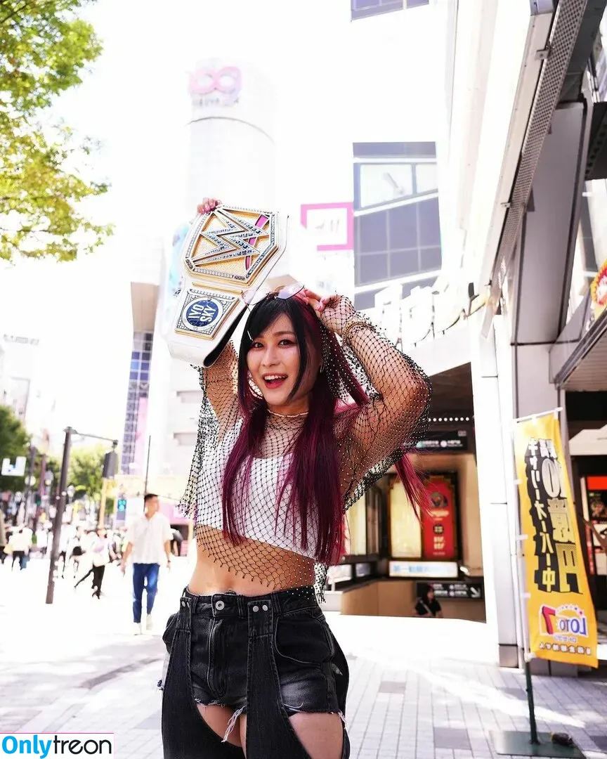 Iyo Sky nude photo #0214 (Io Shirai / iyoaghedo)