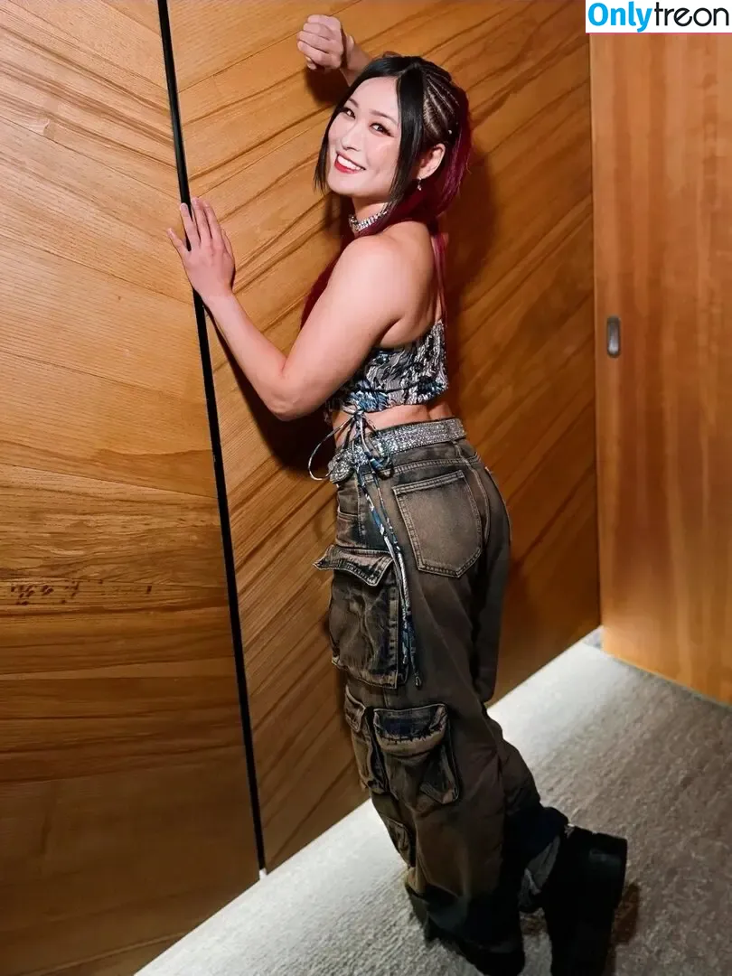Iyo Sky nude photo #0863 (Io Shirai / iyoaghedo)