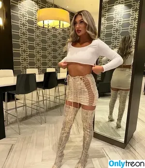 Izzi Dame / WWE NXT / izzi_bee / izzi_wwe nude photo #0012