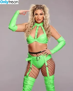 Izzi Dame / WWE NXT / izzi_bee / izzi_wwe nude photo #0026