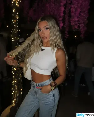 Izzi Dame / WWE NXT / izzi_bee / izzi_wwe nude photo #0213