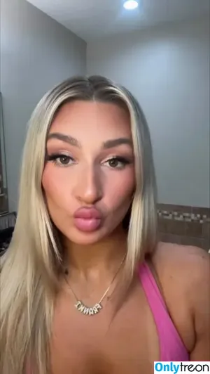 Izzi Dame / WWE NXT / izzi_bee / izzi_wwe nude photo #0265