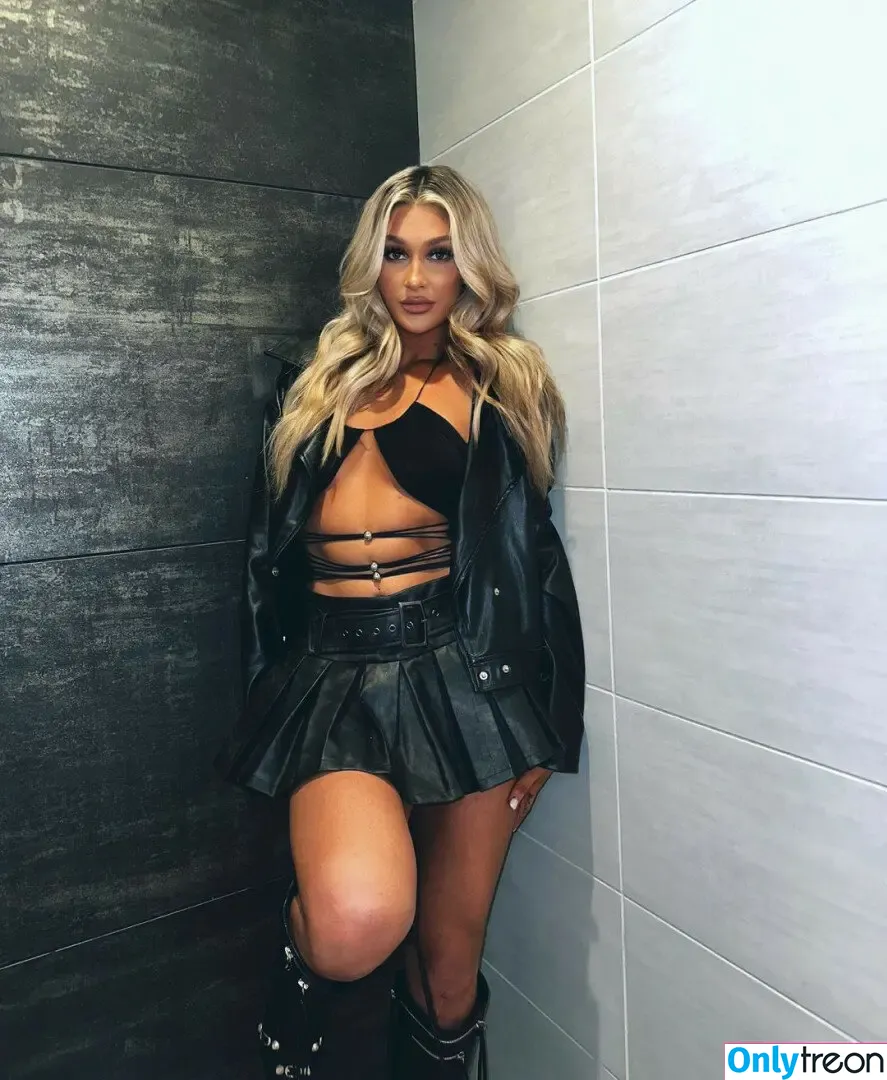 Izzi Dame nude photo #0287 (WWE NXT / izzi_bee / izzi_wwe)