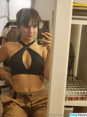  nude photo #0006