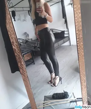  nude photo #0001