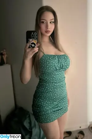 Izzy G / mizzizzyg / pnkysparkles nude photo #0441
