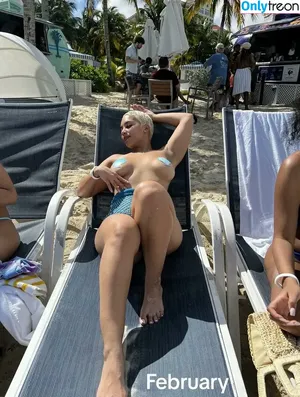 izzypaigee / 1119001785 / everybodyhatespaigee / isabellajusticee / lovejusticeeee nude photo #0008