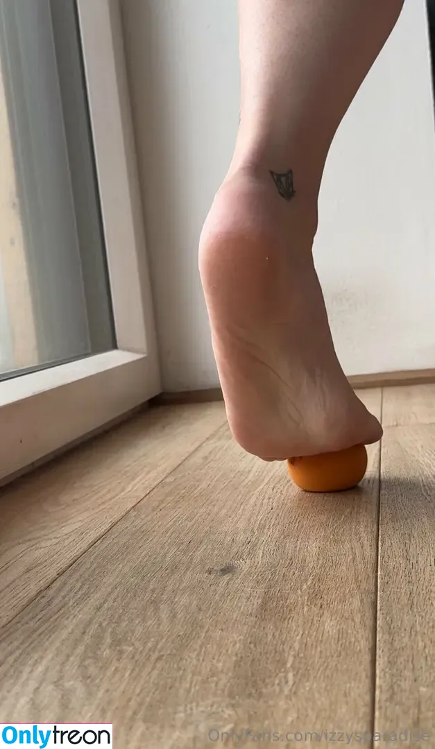 izzysparadise nude photo #0011 (izzysparadise)