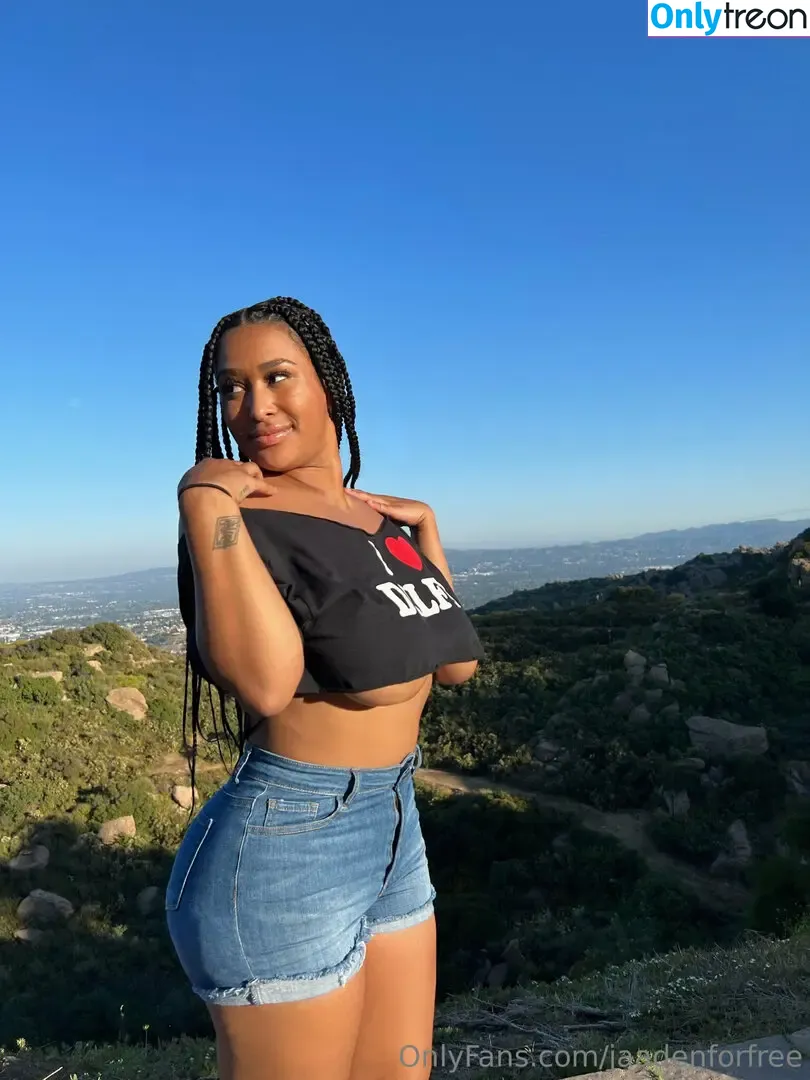 jaadenforfree nude photo #0090 (thejaadenkyrelle)